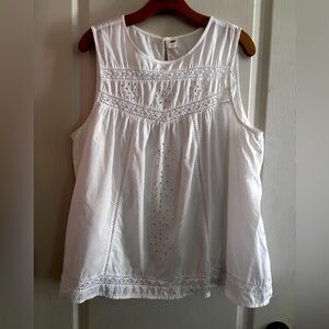 Old Navy White Lace Detail Sleeveless Blouse